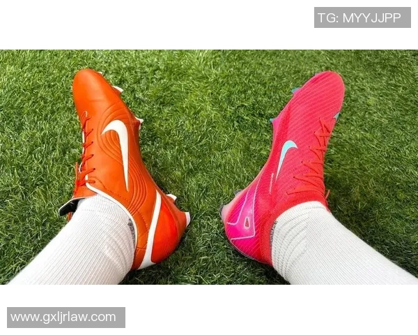 足球明星们穿搭揭秘 每双足球鞋背后的品牌与故事 足球明星们穿搭揭秘 每双足球鞋背后的品牌与故事