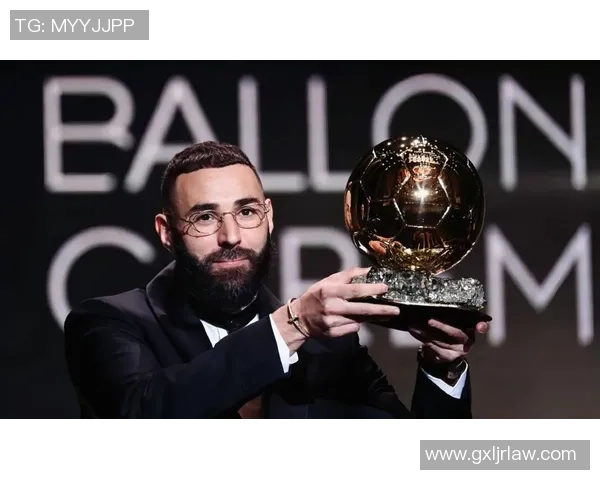 足坛巅峰：五位超级巨星闪耀风云